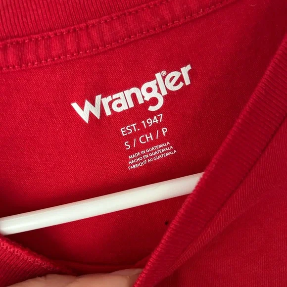 Wrangler Red Tee with White Logo Patch - Picture 5 of 6